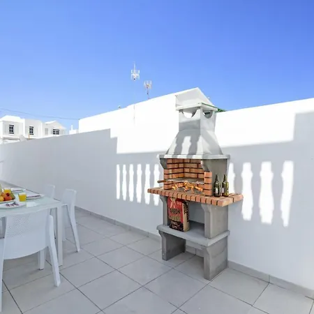 Villa Sunny Side By Puerto del Carmen (Lanzarote)